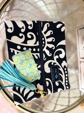 Makeup Junkie Black & White Patterned  with Teal Tassel